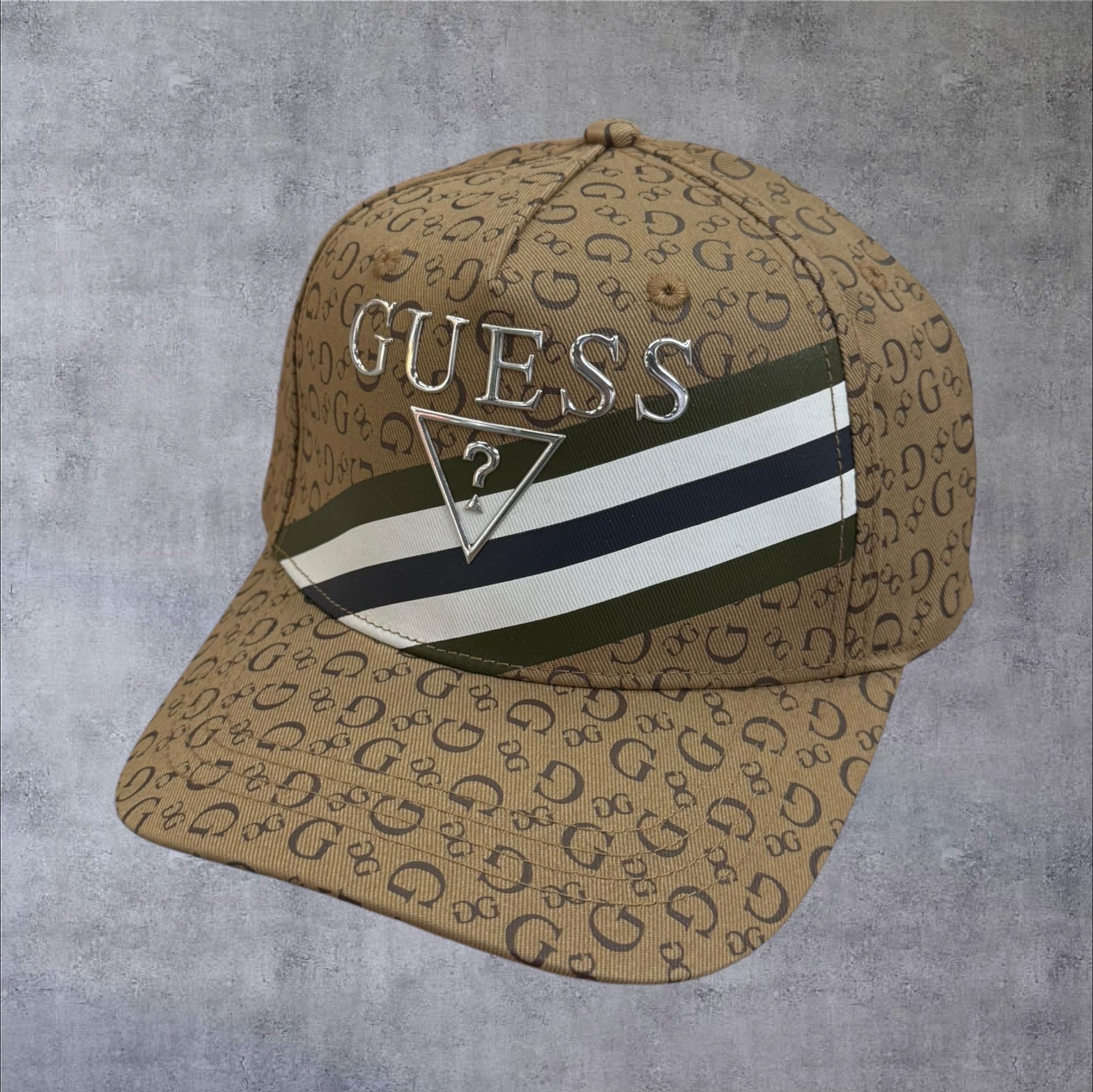 Gorra Guess