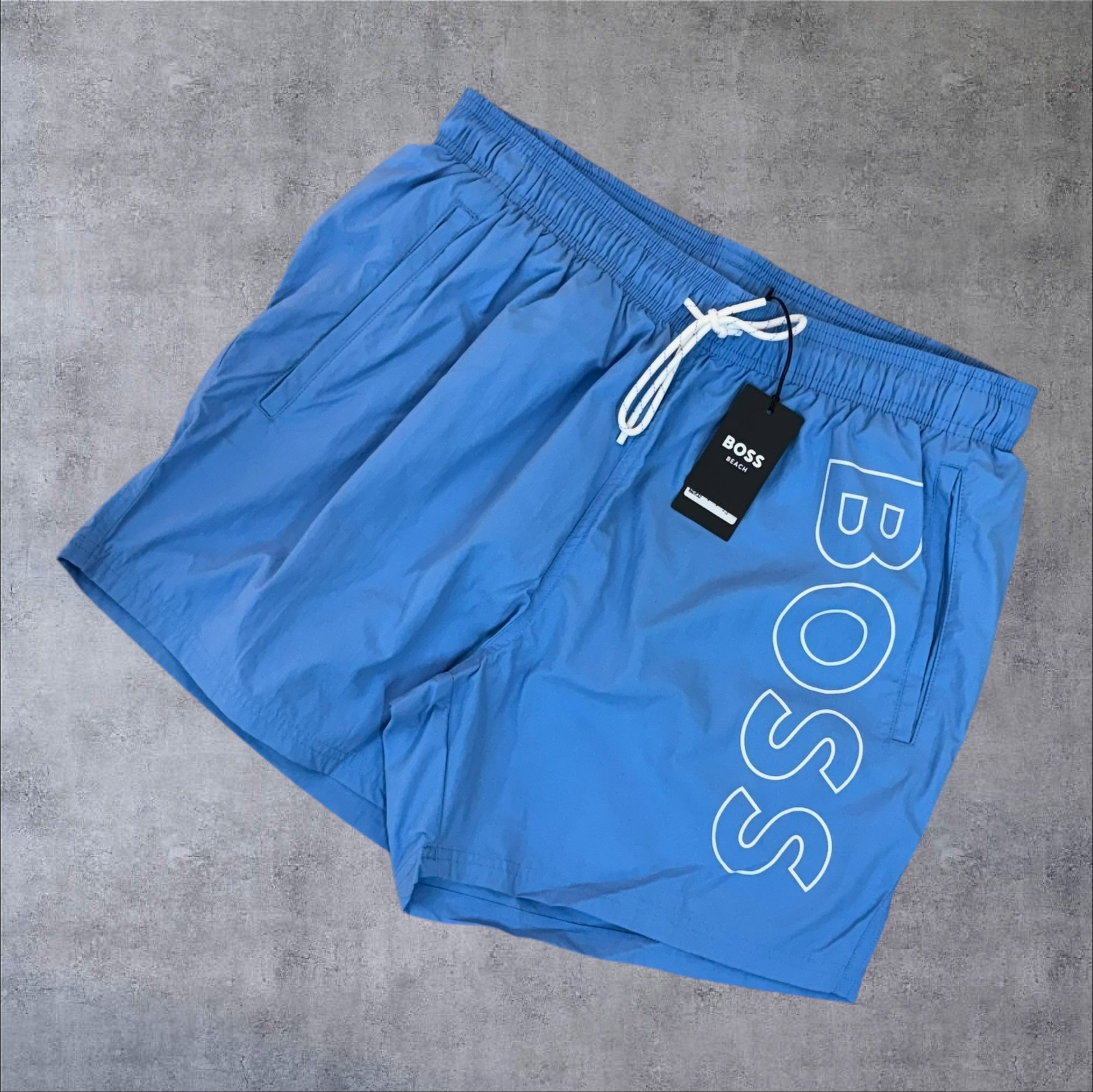 Boss_2_74cdc260-69e9-4c9e-8826-989fb2268d92.jpg