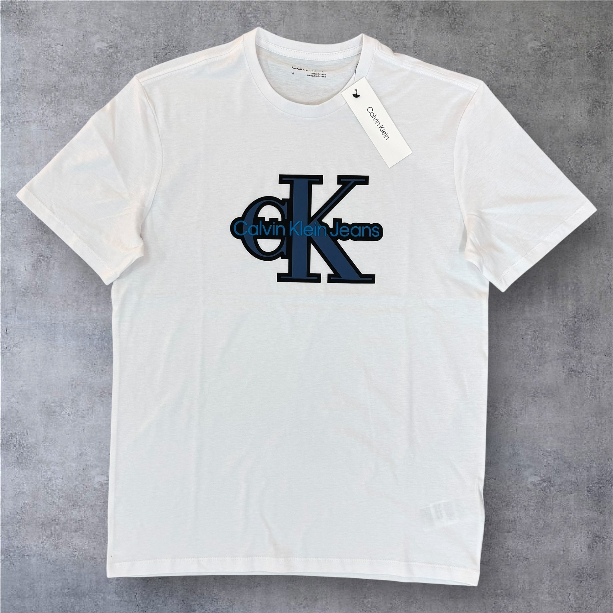 Calvin_Klein_6f34860b-5a62-4163-a0e9-9edda98d1d36.jpg