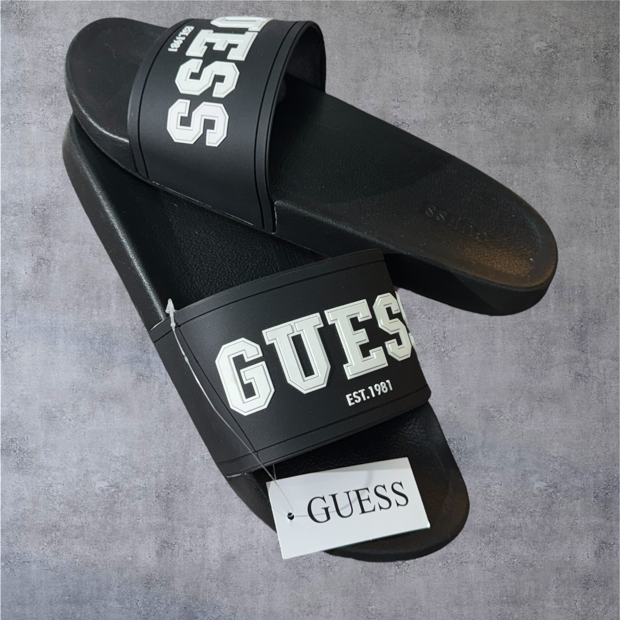 Chanclas Guess