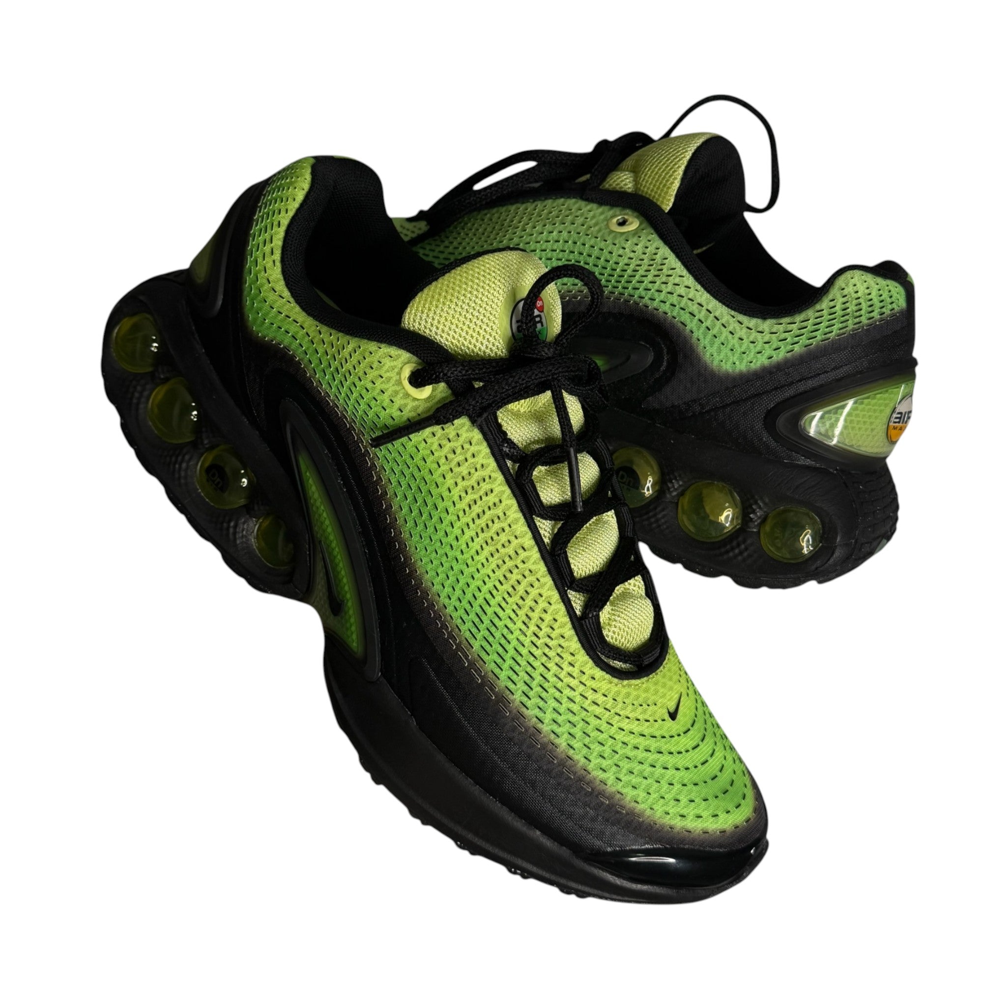 Nike_4_f5304c68-7dd1-41fe-9c63-a962a786e8cc.jpg