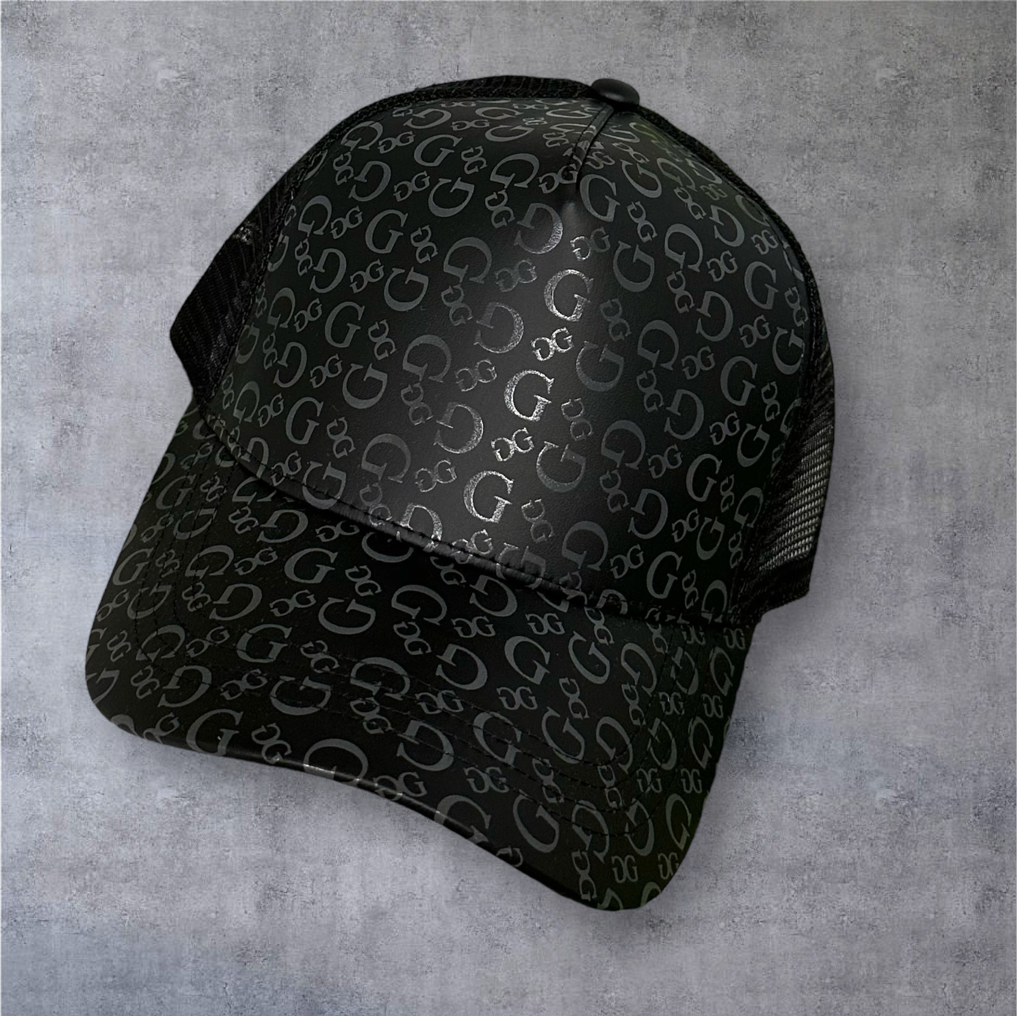 Gorra Guess