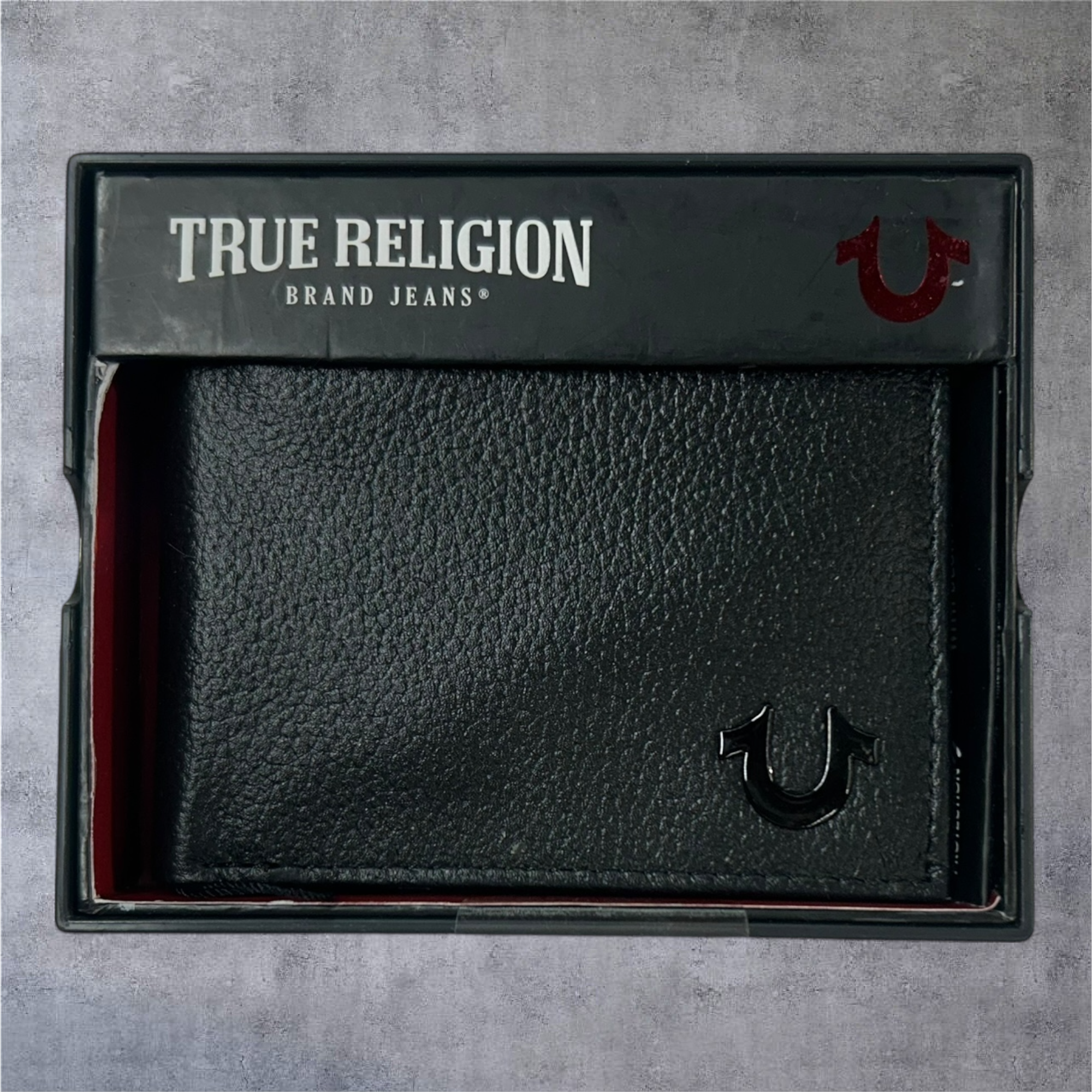 True_Religion_1_b61c3dfc-f52b-4087-af42-73a2ba15e7bd.png