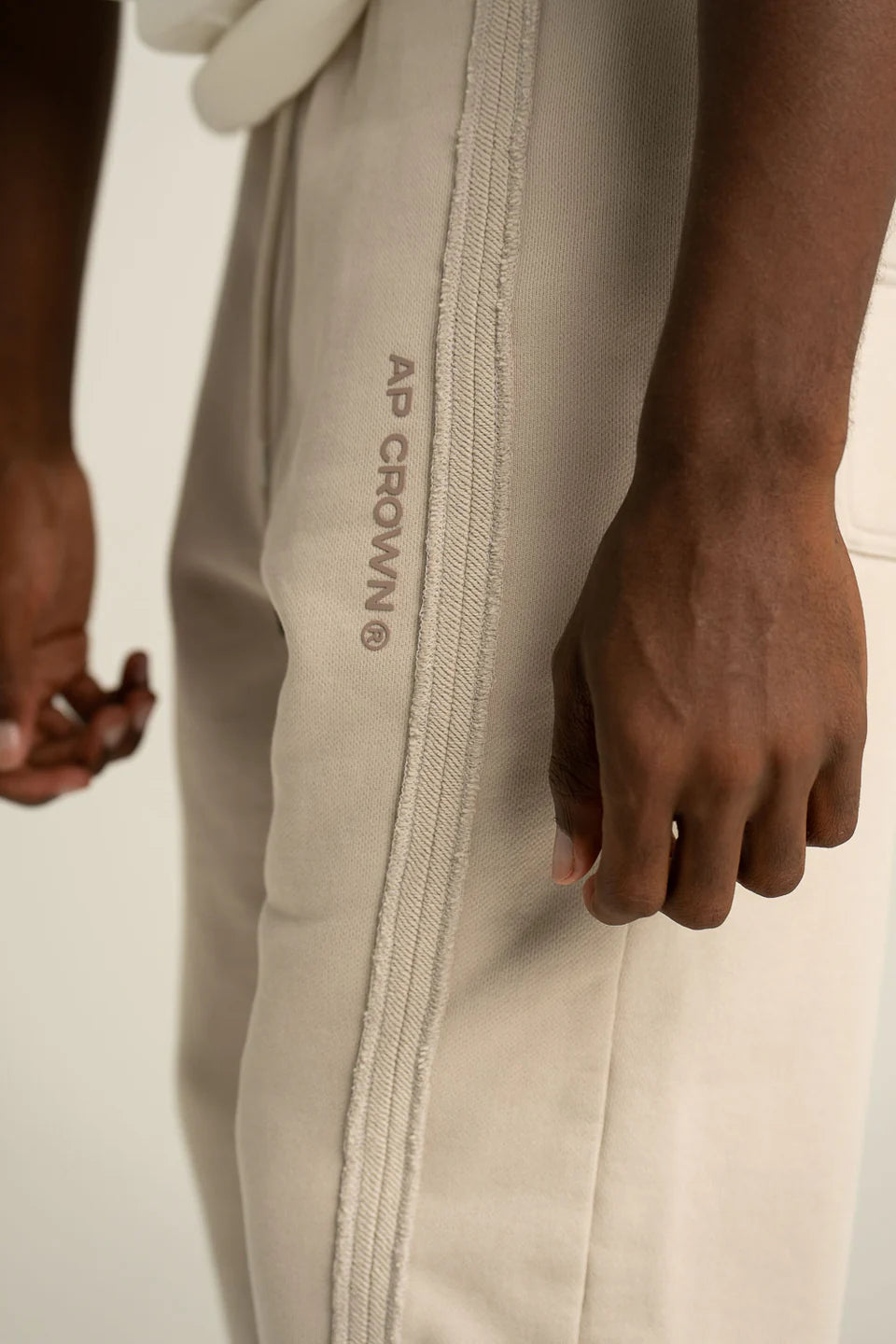 Jogger Ap Crown